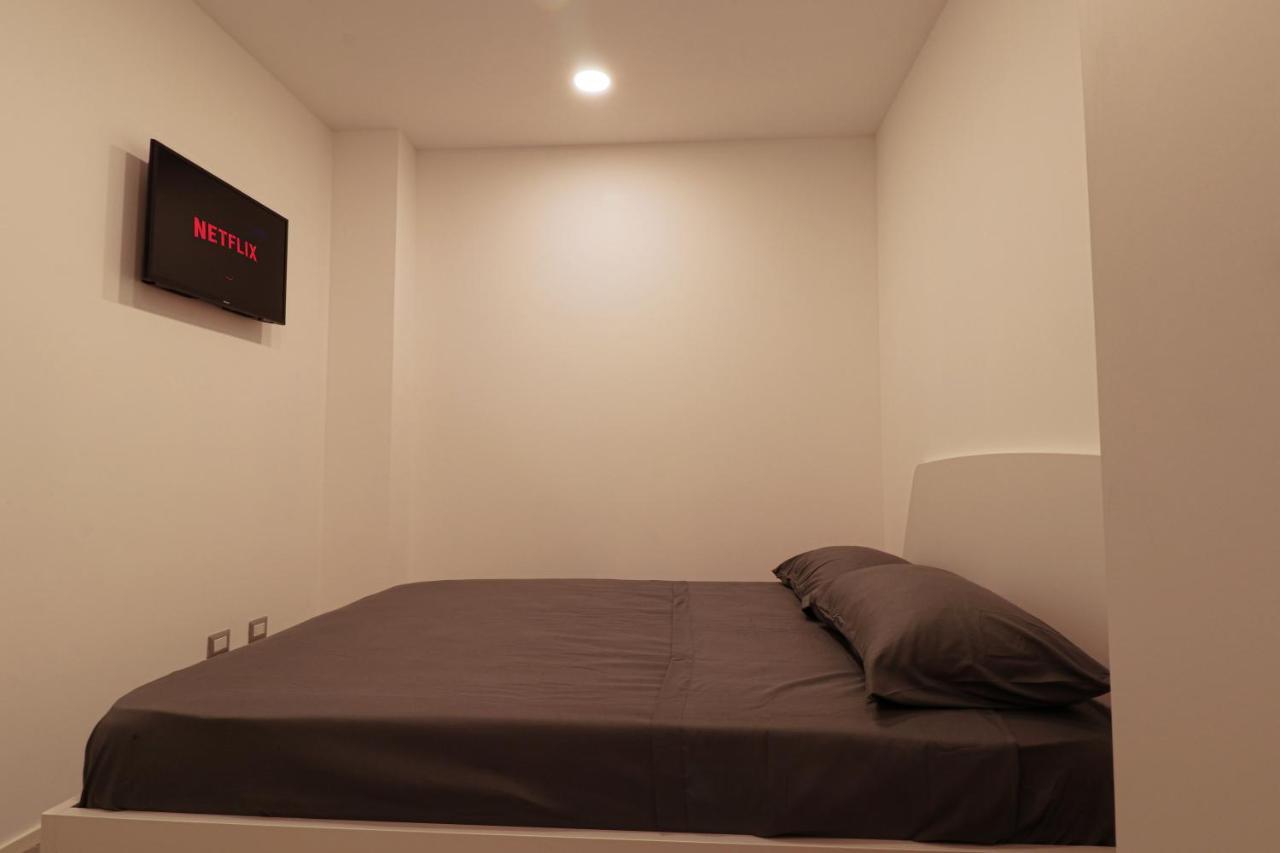 Hosting Studio - 1 Sondrio Dış mekan fotoğraf